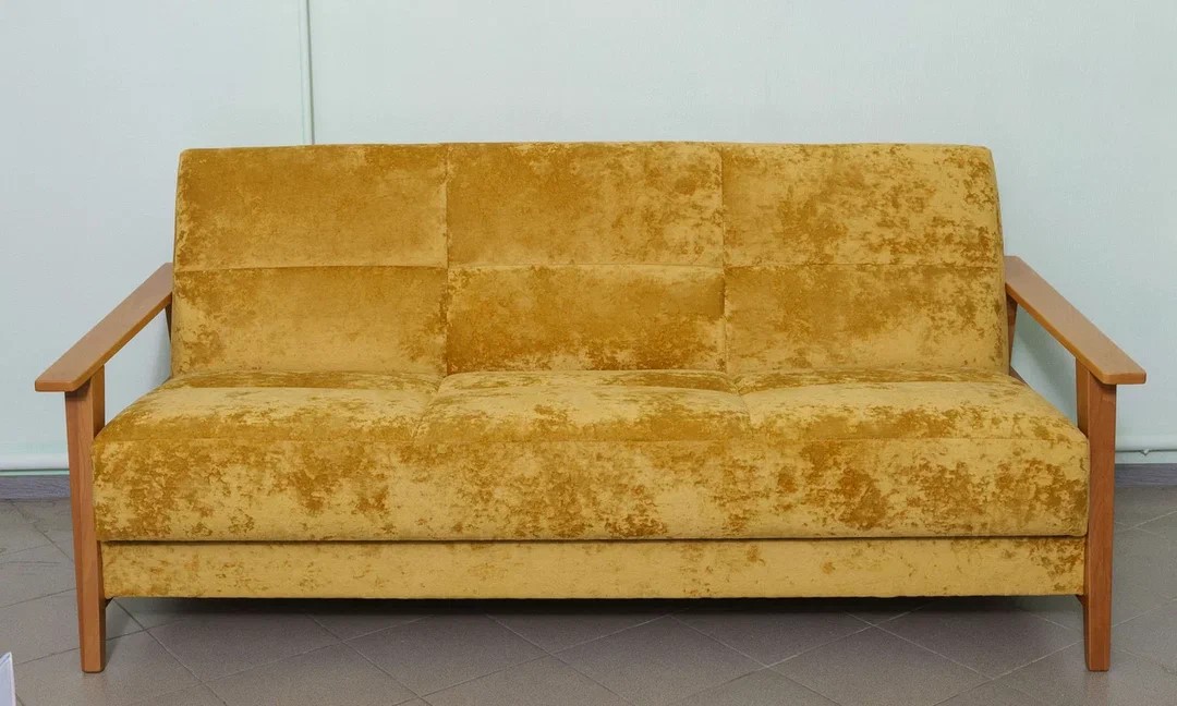 Фотография диван-кровать Арктика с подлокотником из массива бука